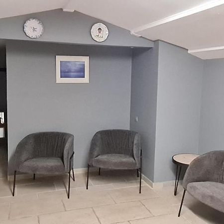 Maison Des Clos Nyons Exteriör bild